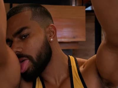 Lovense cam model awaits guy for private, intimate encounters Jaycobortiz_
