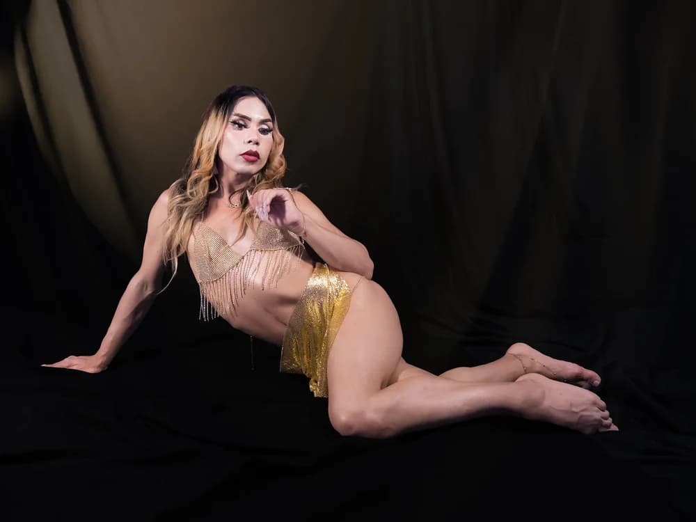 Hot trans Daliana_Gounbolt - New middle priced privates affordable trans privates: New middle-priced cam shows await.