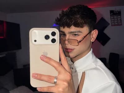 Humiliation Public shame on private shows as guy are forced into submissive roles PRINCE_STEV