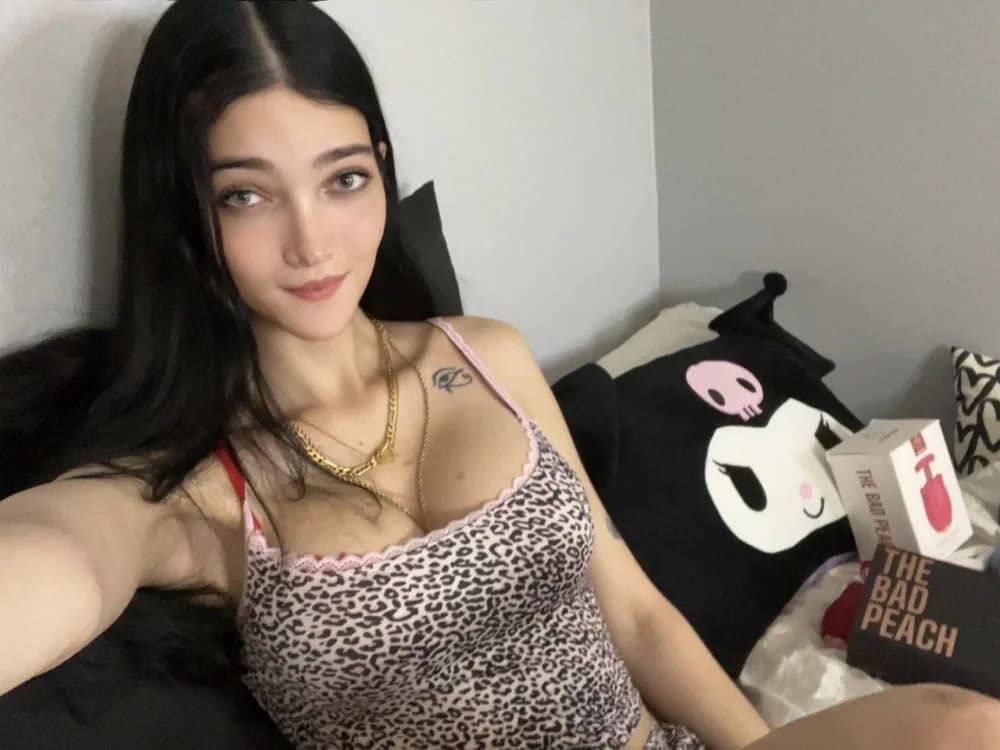 Akira-Rabbit enjoys trans models get into naughty sexting sessions live on cam.
