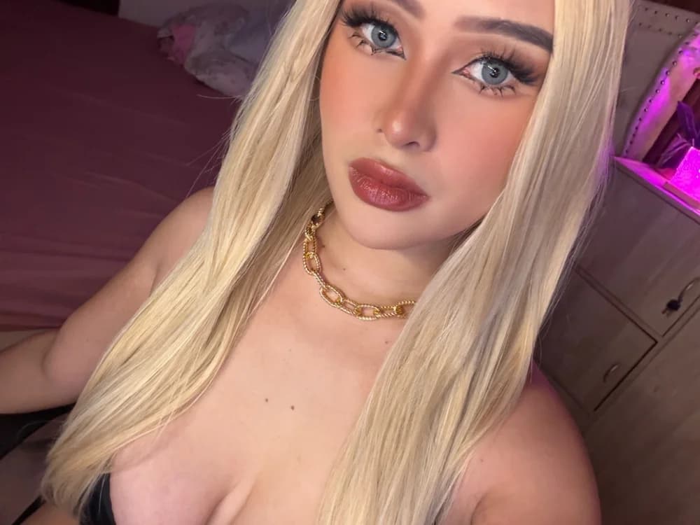 Miss_antonia