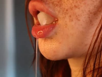 Girl Watch teens get into playful cams antics. Killy_Merrot