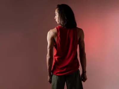 Watch guy show off their smooth bottoms on cam, check out bottom Perverse_Light's assets live.