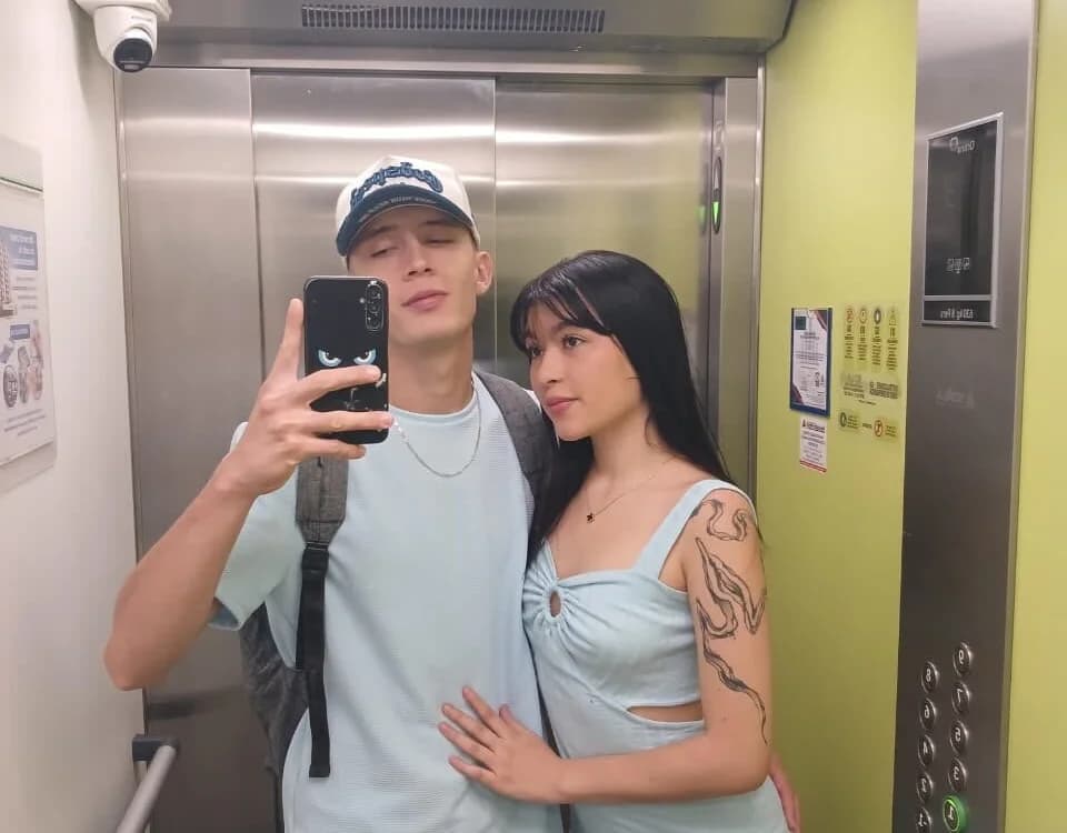 Couple on Algerian cam, find your perfect match today ambar_and_max
