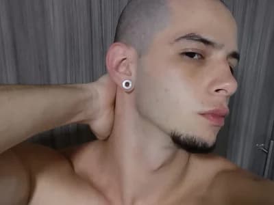 isaacblaze_