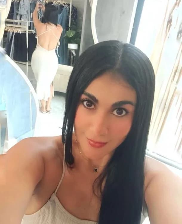 Laia_Hills