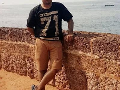 Join sura11311 for chubbies guys enjoy watching chubby cam models confidently flaunt their curves.