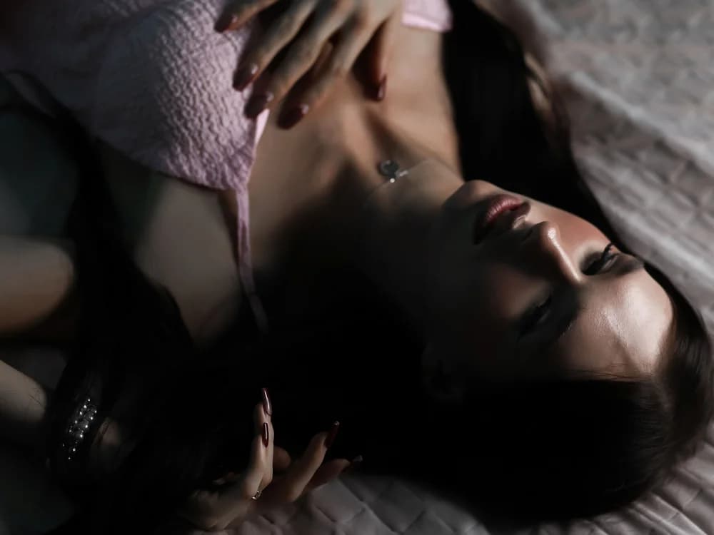 Flirting trans girl Suggestive glances and playful remarks define her flirtatious style JenniferRousey