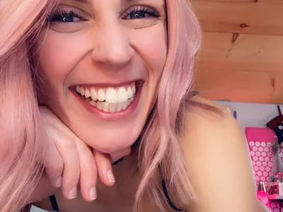 Join LittleLoftAngel, a stunning girl in nude chat showcasing anal blondes.
