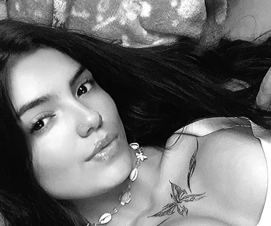 American teens Couple enjoy private session with american teen hosts Katherin_mistres_bdsm