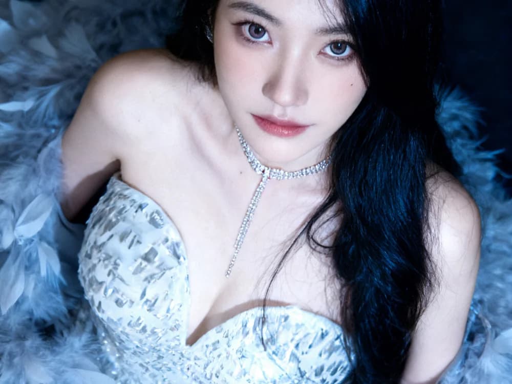 Couple Check out intimate Hungarian live streams with racy duos online together MS-520