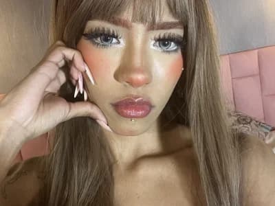 Emilyy_Queen
