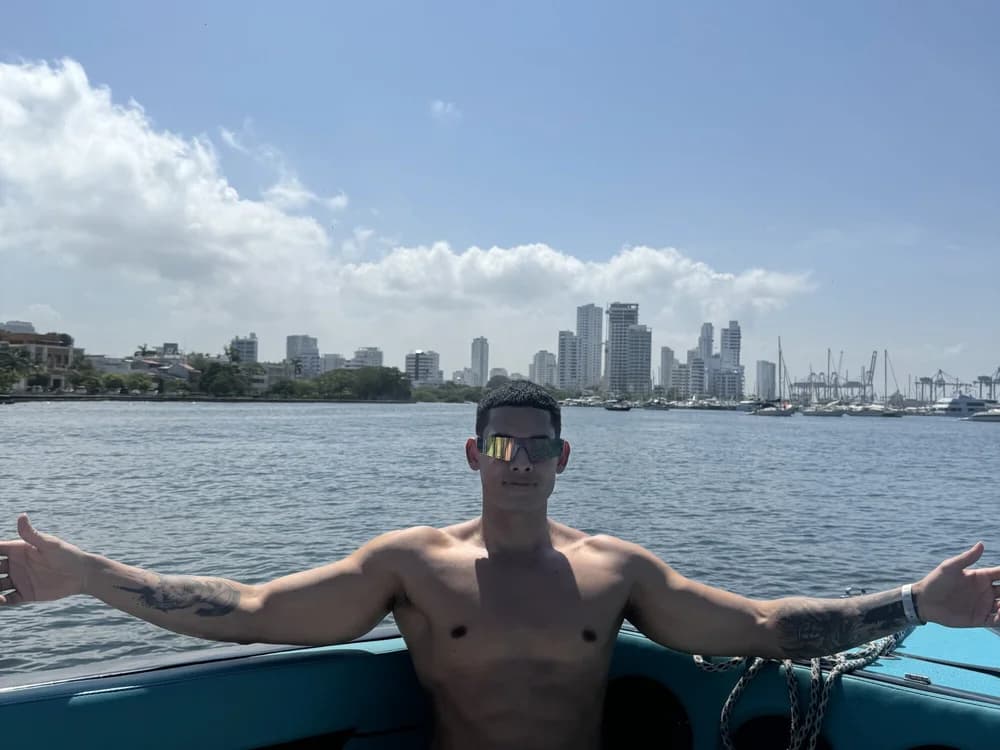 Logan_strangee
