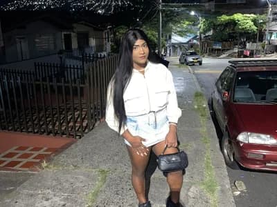 Group sex Join trans threesome cams for ultimate fun bigcrisblack