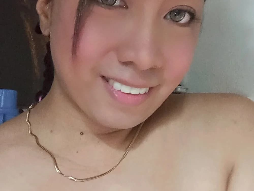GorgeousHotCum