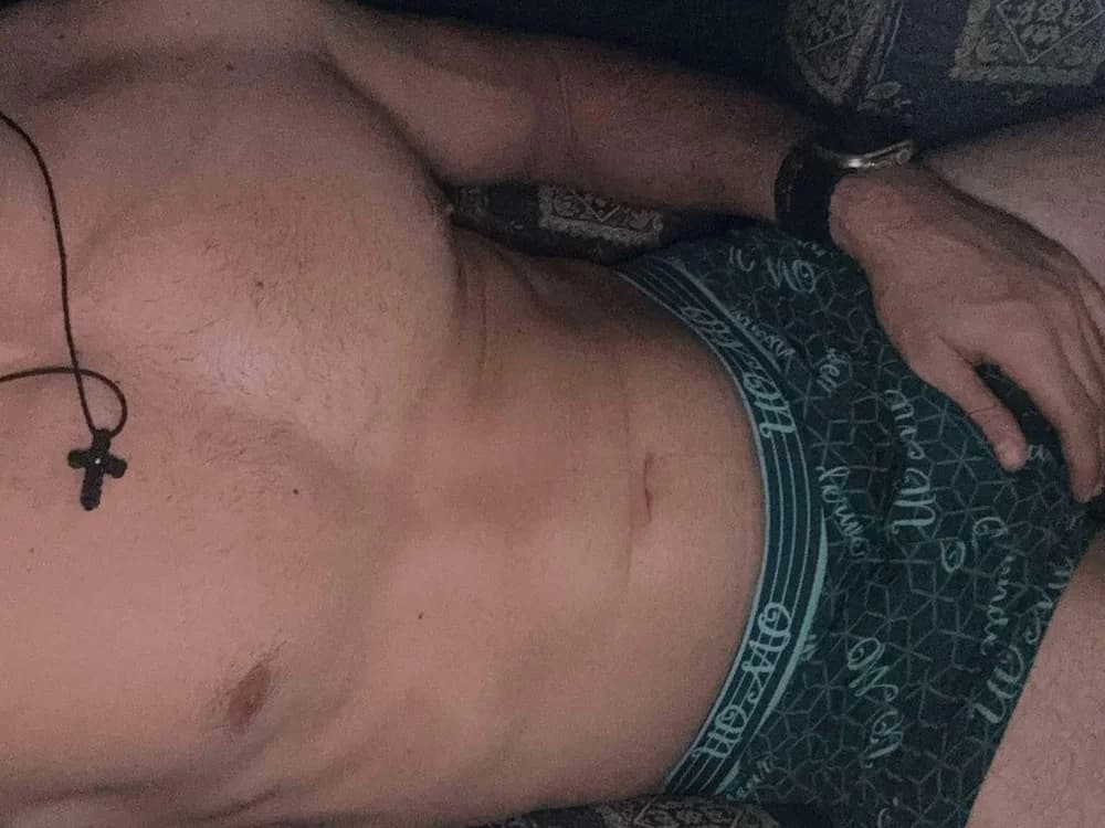 Live feed of guy ejaculation dk2995 reaching his final destination