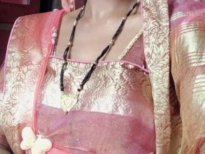 Penis ring girl Girl_using_penis_ring_username Cutkajal