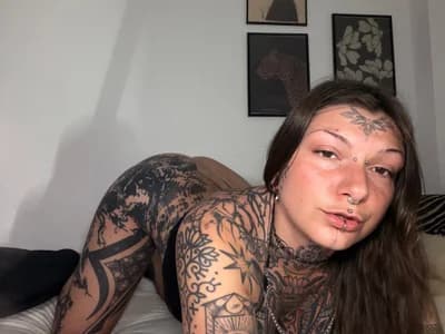 Middle priced privates white lizzardqueeen provides white girl' balanced price privates, come see.