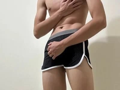 Guy cam2cam - Your interactive male chat experience awaits Benson18y