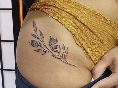 Couple Check out Indian erotic love making tutorials in Hindi NaughTy_Girls04