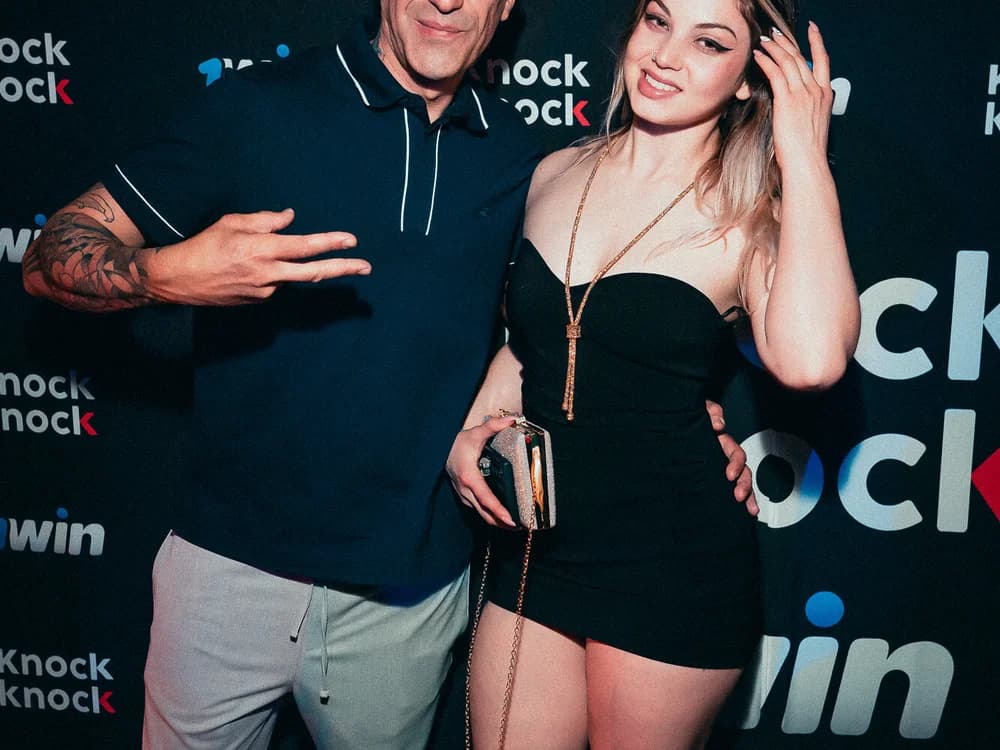 Elnonoykeila77