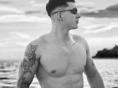 Cut Guy appreciate cutest cam models made just for men's enjoyment. JacksonOlsenn