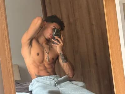 Guy experiences creampie on cam, internal cumshot rafael_stone11