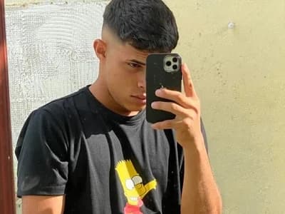 Live ahegao models entertaining guy 7ShaunkHend_