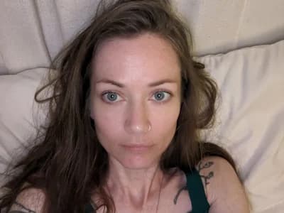 Brunettes blowjob Watch couple get into erotic brunette deepthroat performance kohlbird