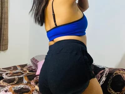 Connect with desi webcam fun girl indian young Anna_girl22 for a spicy nude chat session