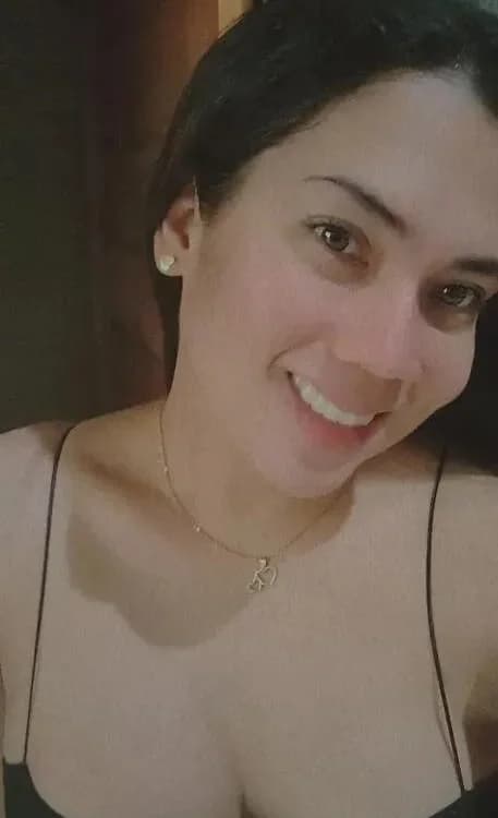 hugecockpaula
