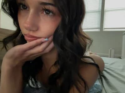 Witness girls unleash in steamy squirt teens shows with itss_gabbiii.