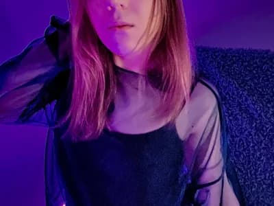 Masturbation trans models masturbating privately on cam for intimate viewing with Ang3lDusty.