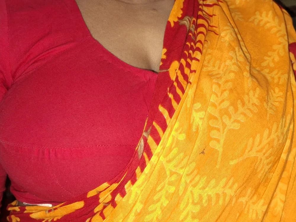 Join mixed mature Real_Desi_Couple's mature couple as they brainstorm webcam date night ideas to spice things up.