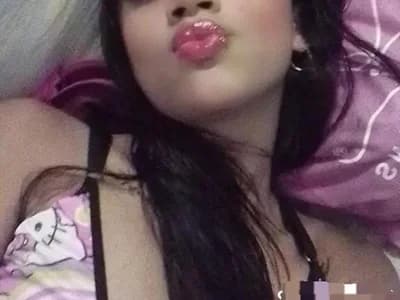 Zoe_Sweett18