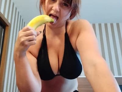 Office_Albertina, the sexy girl, offers private shows with exclusive anal blondes content.
