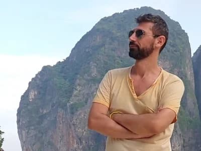 Guy Connect with Italian babes on exclusive cam platform RyuKenZen