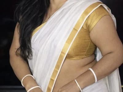 Mobile milfs Moms on mobile cams await young girl like you. Start chatting today! Tamil-HoneyQueen