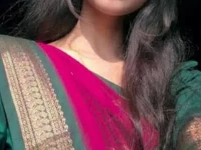 Indian Join an intimate private session with this sexy desi babe on cam. Curvy-Kamini