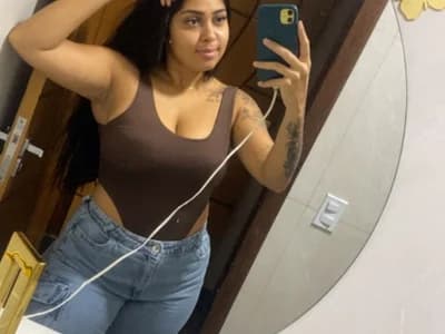 Dildo or vibrator Sex toy couple cam - married pair share love for dildos diana_pepper