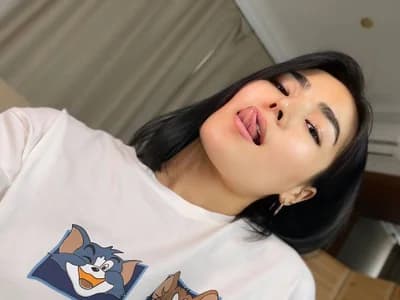 K pop girl Dance K-pop routines in provocative lingerie live Lova_Rane
