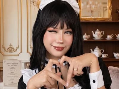 Piercings are the star as girl mai-- takes you on a cam tour of her body art