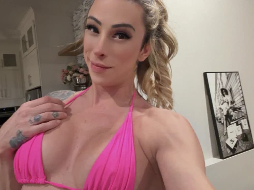 Caseykissesxoxo