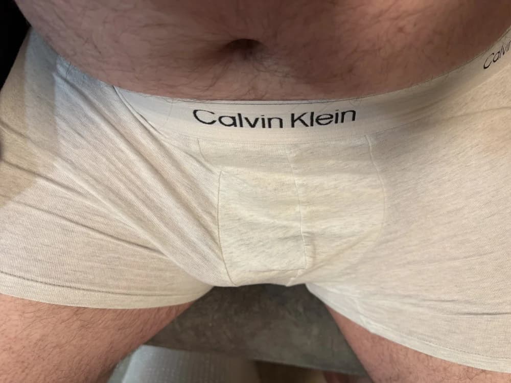 hot_uk_cam1