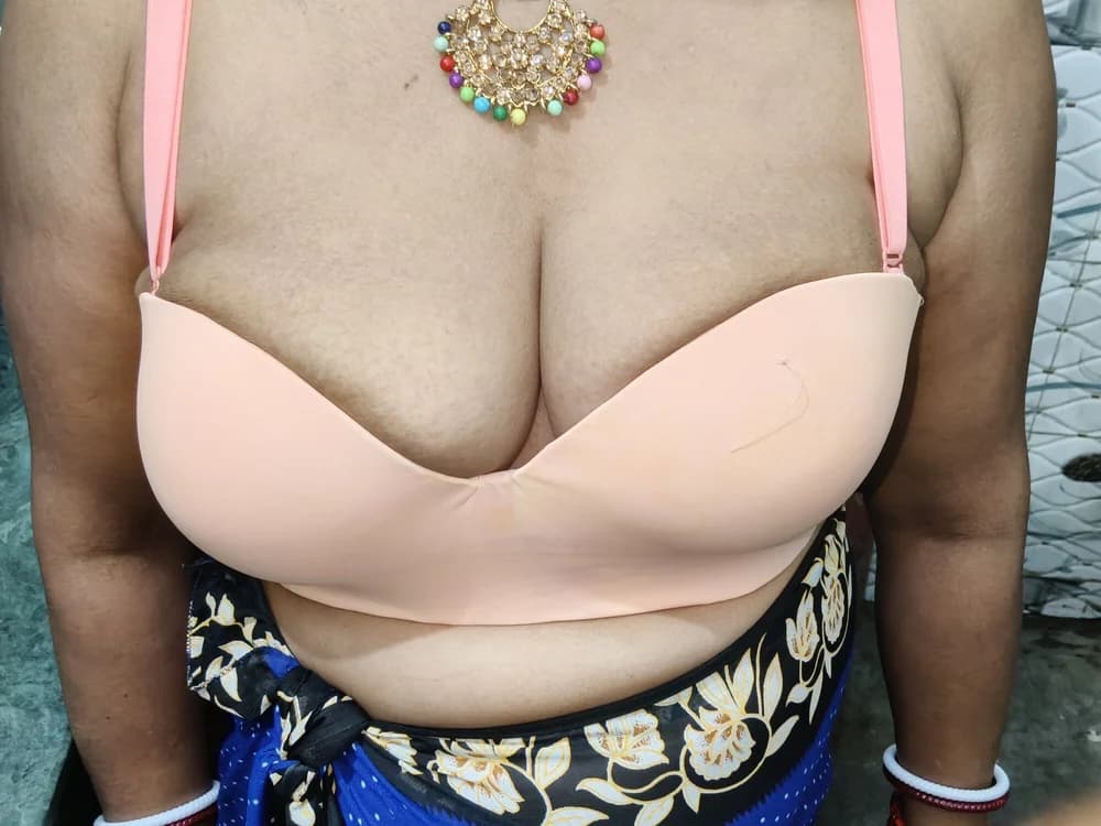 Witness Punjabi couple' intimate webcam sharing session Priyadiwani