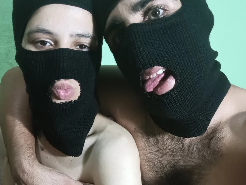 amira_vs_amir