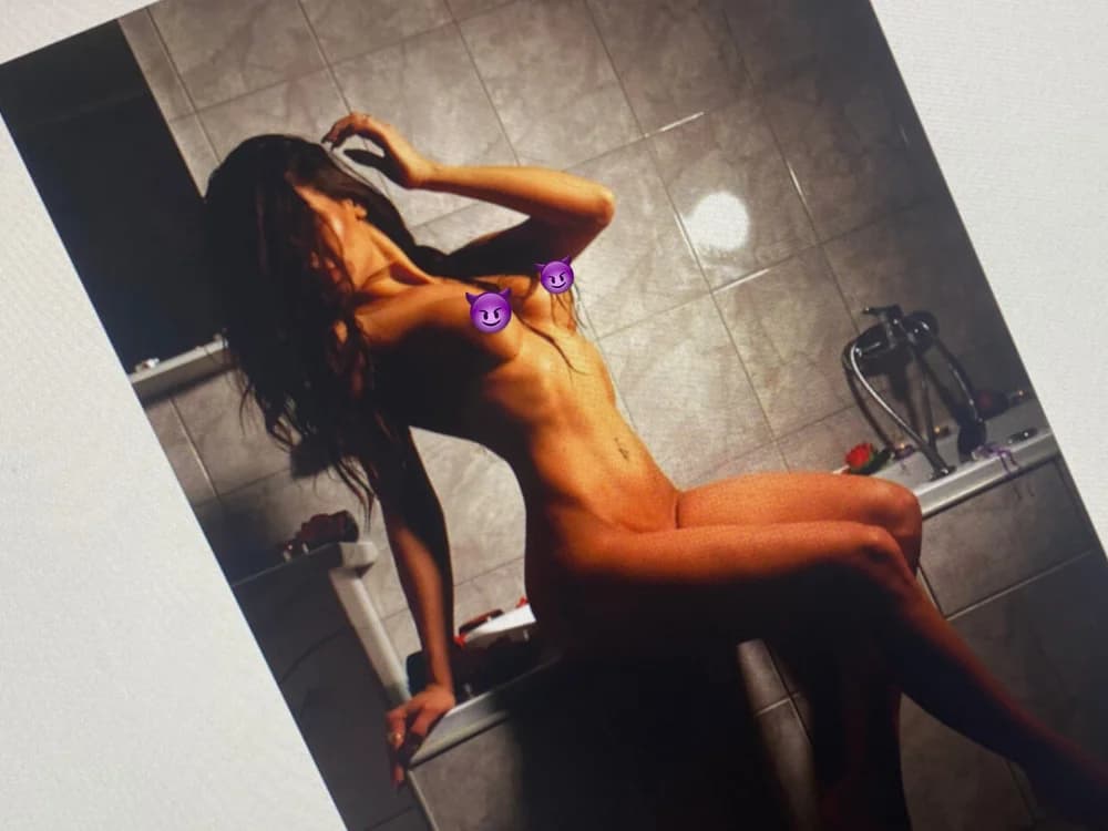 Senior savings on live shows - Join girl cheapest privates grannies Ken_unforgettable's cheap granny cam