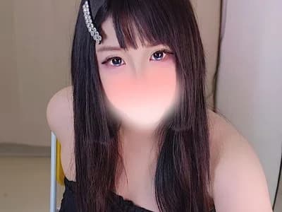 Girl enjoying pegging on live cam shows - watch XTXT-bb now!