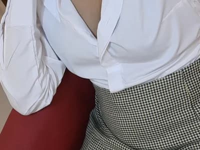 SelenaGomez26