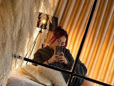 Join couple MeliissaAdamss and their lover for a private Asian creampie cam experience, perfect for an intimate date night in.